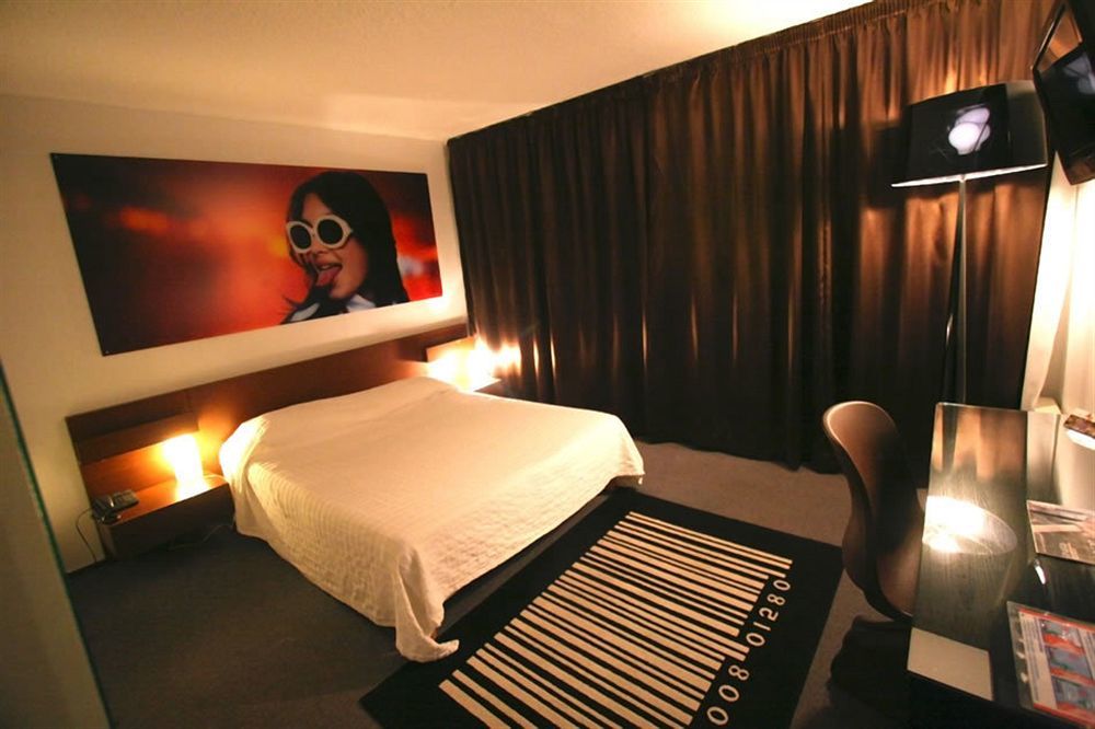 Dav'Hotel Jaude Клермон-Феран Екстериор снимка