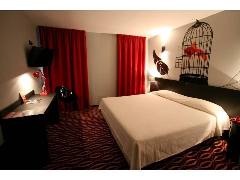 Dav'Hotel Jaude Клермон-Феран Екстериор снимка